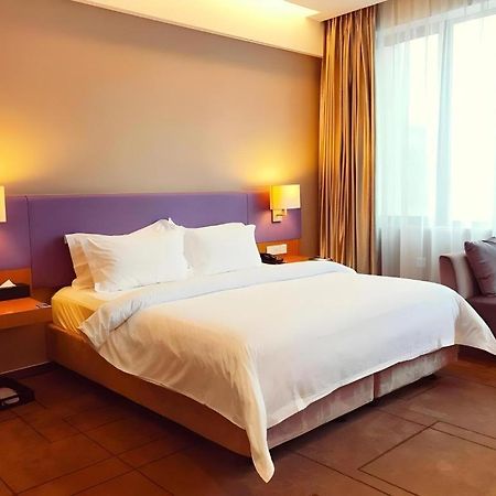 Metropolo Hotel Wuchuang Jiangtan Jiyuqiao Metro Station Ухан Екстериор снимка