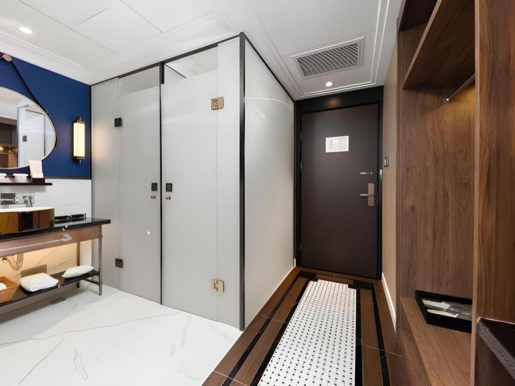 Metropolo Hotel Wuchuang Jiangtan Jiyuqiao Metro Station Ухан Екстериор снимка