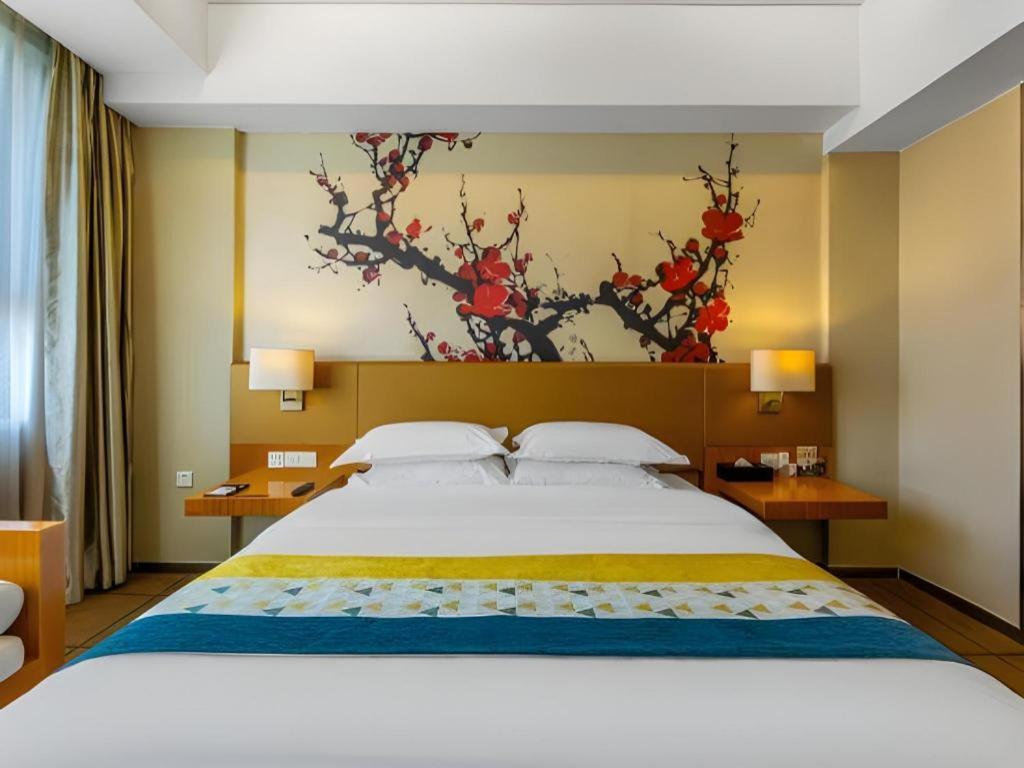 Metropolo Hotel Wuchuang Jiangtan Jiyuqiao Metro Station Ухан Екстериор снимка