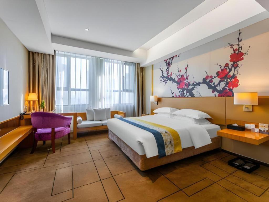 Metropolo Hotel Wuchuang Jiangtan Jiyuqiao Metro Station Ухан Екстериор снимка