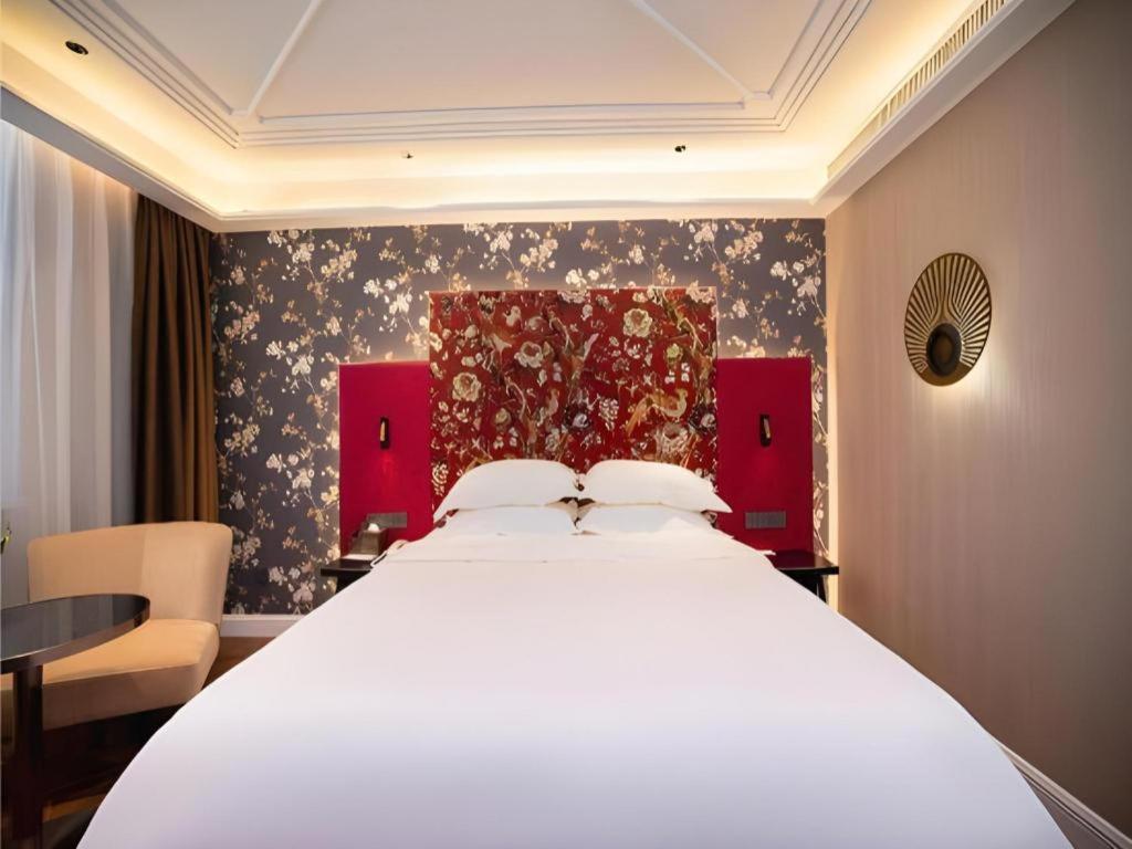 Metropolo Hotel Wuchuang Jiangtan Jiyuqiao Metro Station Ухан Екстериор снимка
