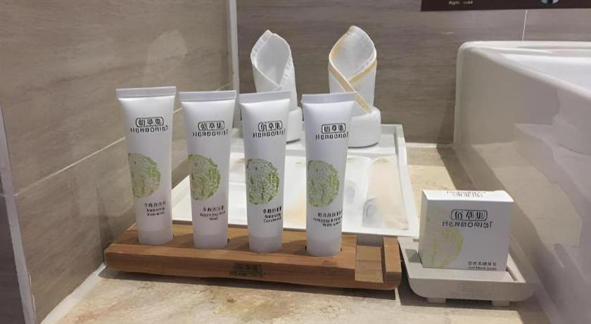 Metropolo Hotel Wuchuang Jiangtan Jiyuqiao Metro Station Ухан Екстериор снимка