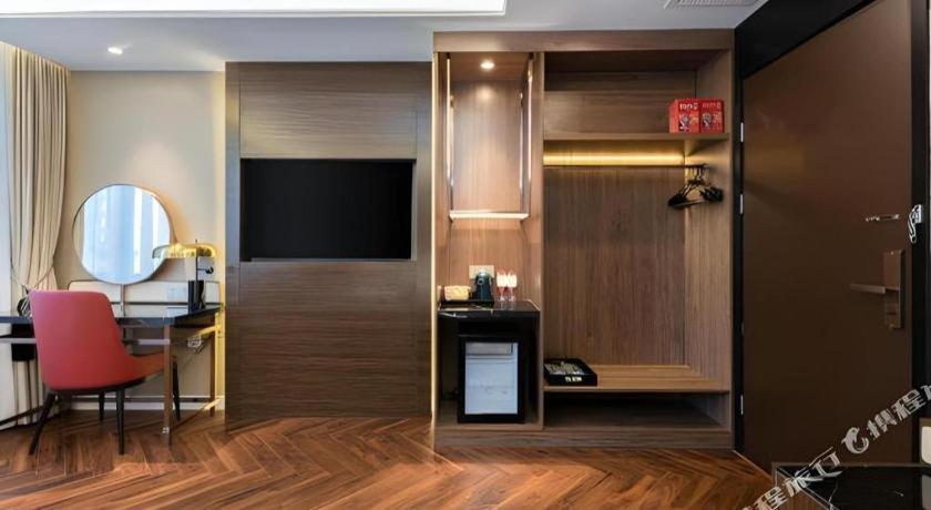 Metropolo Hotel Wuchuang Jiangtan Jiyuqiao Metro Station Ухан Екстериор снимка